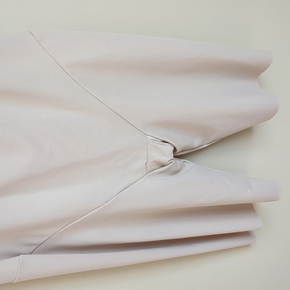 XL Maidenform Nude Body Shaper Shapewear Slimming Contouring Skinny - Picture 4 of 9